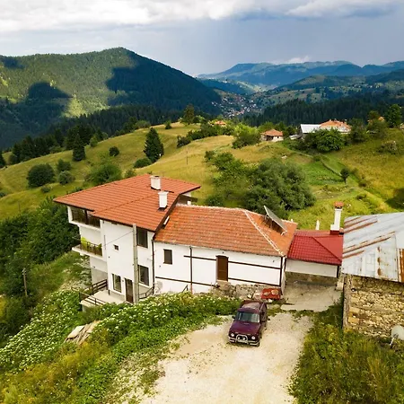 Panorama 2*